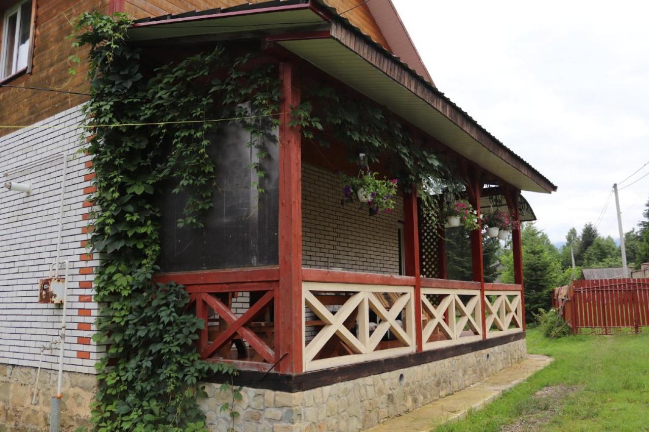 Villa Садыба Полыцька Guta Exterior foto